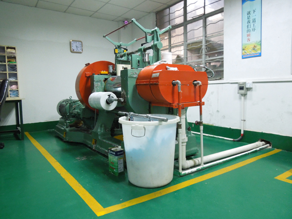 矽膠廠家的聯係方式是什麽 矽(guī)膠廠(chǎng)家的聯係(xì)方式是什麽