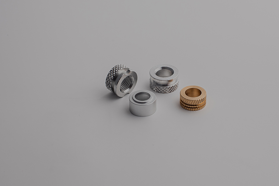 自動（dòng）車床加（jiā）工件