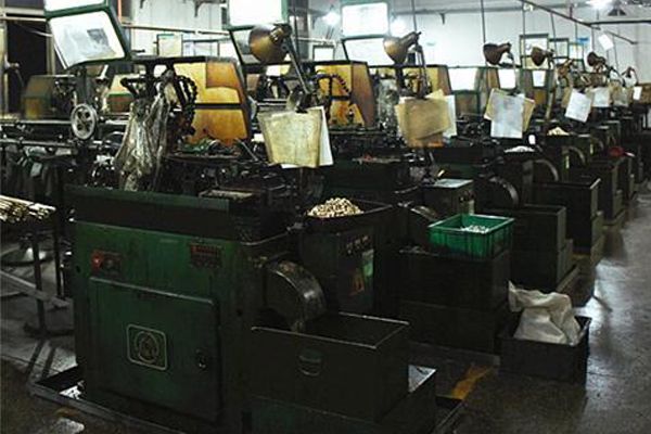 深圳9I电影制作厂自動車床加工的核心優勢